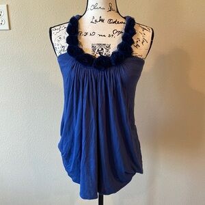 Adorable blue halter top with detail